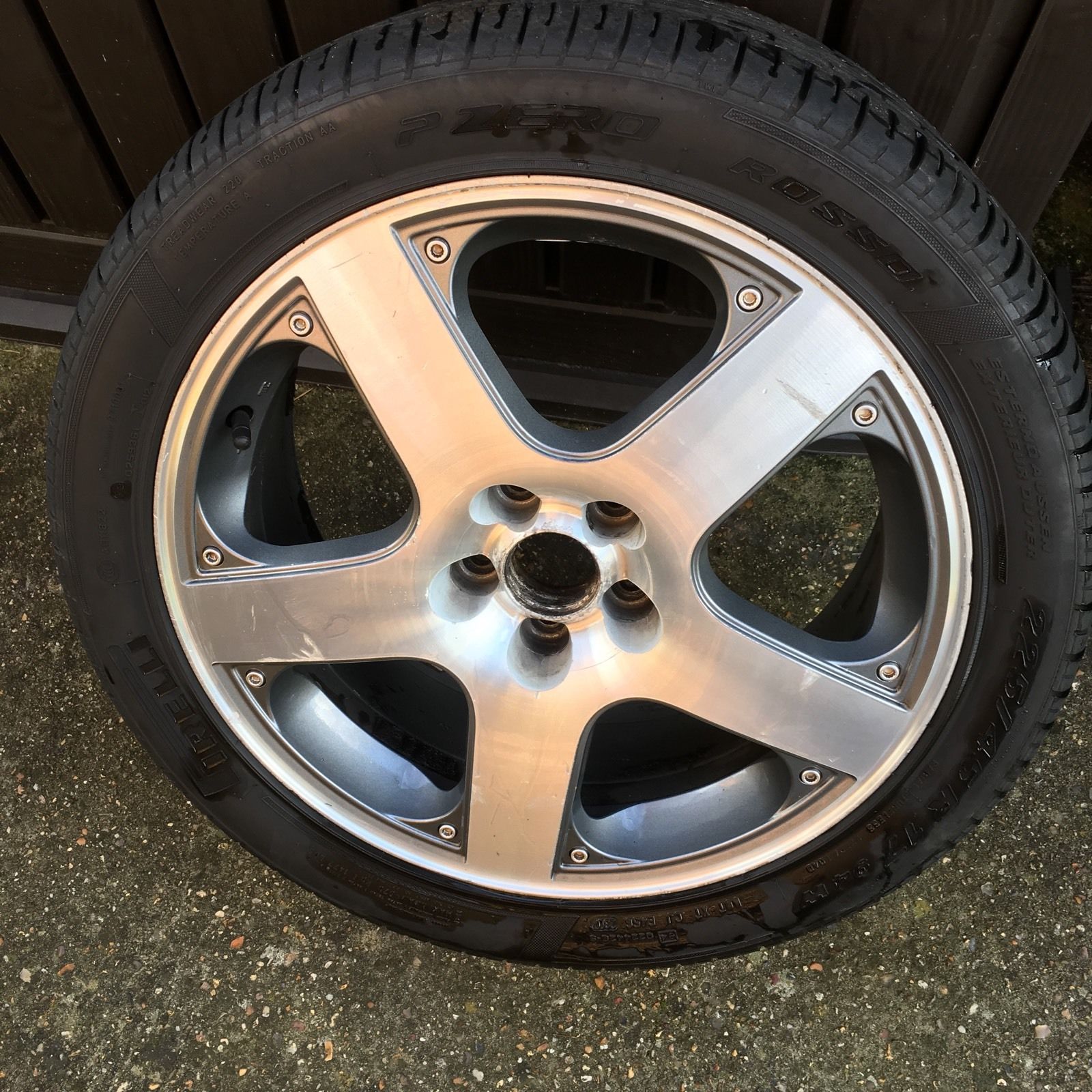 VW-Golf-MK4-Santa-Monica-Alloy-GENUINE.jpg